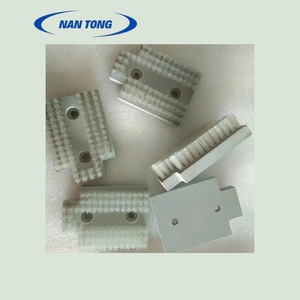 Brosse de nettoyage Nantou, diamètre 1 pouce, longueur des poils 2 pouces, manche en plastique nylon blanc, pour agrafeuse Martini, usage carré - Product Image 3