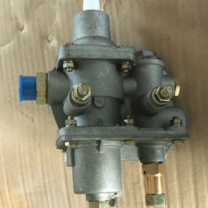 Separator Oli & Air Asli SH380A ST-50G 4120000084 803004037 untuk Wheel <span class=keywords><strong>Loader</strong></span> <span class=keywords><strong>ZL50G</strong></span> LG936L LG956L Suku Cadang - Product Image 3