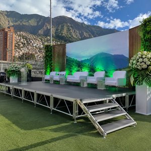 TUV Certified Mobile Concert Aluminum Alloy Modular <b>Stage</b> with 500kg Load Capacity for Professional Events - Product Image 2