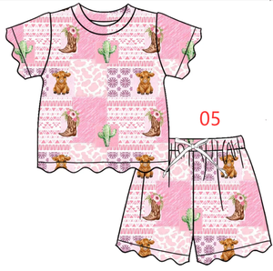 Précommande : Nouveaux Ensembles de Vêtements d'Été pour Bébés Filles – T-shirts à Manches Courtes à Volants Style Western et Shorts Élastiques – Tenues de Boutique pour Tout-petits - Product Image 1