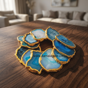 Sous-verres en agate naturelle à bords dorés, faits à la main, en cristal irrégulier, pour la décoration de la maison - Product Image 3