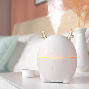 Caliente nuevos productos 2020 aroma difusor coche humidificador usb cargador de coche - Product Image 1