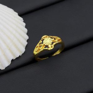 Anillo de Boda de Latón Chapado en Oro de 24K con Diseño Único JXX, Anillo de Latón Chapado en Oro de 24K de Moda para Mujer, Gran Venta - Product Image 4