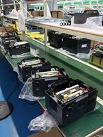 350W 300000mAh 110V/220V Stasiun Portabel 10 Tahun Masa Pakai LiFePO4 Gelombang Sinus Murni Panel Surya Darurat Pemantik Rokok Senter