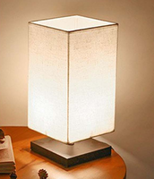 Lampe de table carrée électrique élégante en lin - Bois massif, commande tactile, intensité réglable pour chambre, bureau, salon
