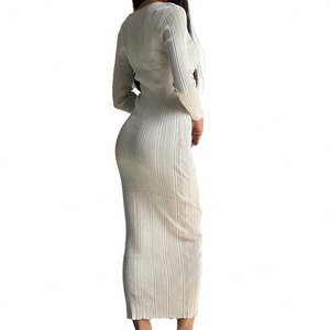 เดรสยาวผู้หญิงคุณภาพสูงแบบขายส่ง รับผลิตตามสั่ง (OEM) ดีไซน์เรียบหรู สีพื้น ผ้าถัก ทรงเข้ารูป แขนยาว - Product Image 6