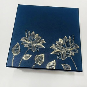 <span class=keywords><strong>Coffret</strong></span> Beauté Rentrée des Classes, Design CMYK Amusant <span class=keywords><strong>pour</strong></span> Kits <span class=keywords><strong>de</strong></span> Démarrage Beauté <span class=keywords><strong>pour</strong></span> Adolescents et Étudiants, Boîte Cadeau Rigide <span class=keywords><strong>de</strong></span> Qualité avec Estampage à Chaud Argenté - Product Image 4