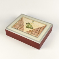 Boîte cadeau rectangulaire en néoprène lisse, faite à la main, gravée au laser avec le logo de la sabre de palme d'Arabie Saoudite, emballage pour chocolat, laque brillante