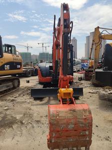 Petite pelle Hitachi Japon mini-pelle utilisée d'origine ZX55 pelle d'occasion à vendre - Product Image 5