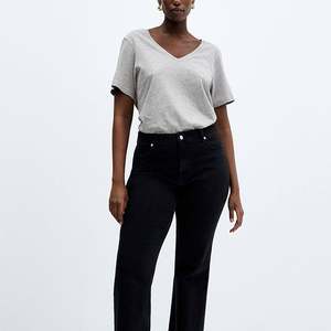 T-shirt col en V personnalisé pour femmes 230 Gsm 220 Gsm 100 T-shirt en coton biologique T-shirt uni pour impression - Product Image 4