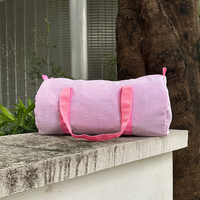 Sac polochon en seersucker bleu pour bébé Bagage portable Sac à main à rayures tendance Lot de 25 pièces GA Entrepôt Sac de voyage pour enfants DOM106-1494
