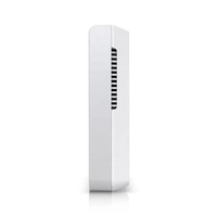 Ubiquiti UniFi U7-Pro-Wall Point d'accès Wi-Fi 7 mural 6 GHz, 140 m², 6 flux spatiaux, panneau sans fil