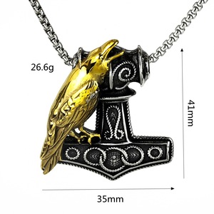 Yunnique – collier pour hommes en acier inoxydable, pendentif Viking Raven Thor Hammer, bijoux cadeau, design asymétrique, thème animal géométrique - Product Image 5