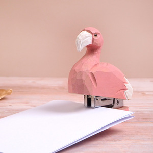 shengx Encuadernador de libros de madera, productos culturales de animales, papelería, engrapadora para estudiantes, removedor de clavos portátil de dibujos animados, artículos para el hogar - Product Image 2