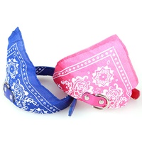 Collier-Bandana pour Chien Imprimé Totem Exotique Coloré, Tailles XS/S/M/L/XL/XXL, en PU & Polyester Éco-responsable avec Lumières Métalliques, Décoration de Foulard