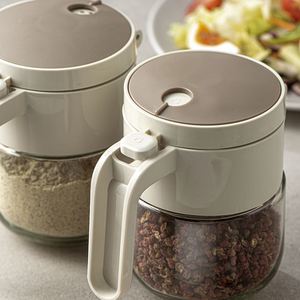 Tùy Chỉnh 300Ml Dual-Chế Độ Thủy Tinh Gia Vị <span class=keywords><strong>Jar</strong></span> Với Báo Chí Phát Hành Nắp & 3-Khu Xoay Rắc Vòi Phun Được Xây Dựng Trong Scoop Cho Lưu Trữ - Product Image 3