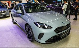 Подержанный автомобиль BMW <span class=keywords><strong>2</strong></span> серии AWD M235i Gran Coupe 4-дверный седан, оптовые цены, автомобили на продажу - Product Image 2