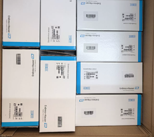 เซ็นเซอร์วัดคลอรีนดิจิตอลแบบใหม่ของแท้จากเยอรมนี ยี่ห้อ Memosens รุ่น E+H CCS51E-AA11ADNA มีสินค้าในสต็อก - Product Image 2