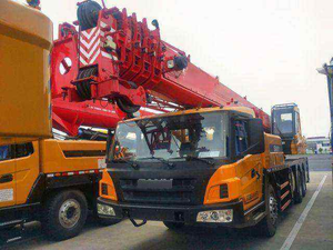 Longueur du bras de 44,1 <span class=keywords><strong>m</strong></span>, capacité maximale de 40 tonnes. Grue de camion STC400T5 à capacité de levage élevée - Product Image 2