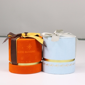 Tùy chỉnh tinh tế Vòng kẹo Hộp Quà tặng đám cưới cho kẹo ngọt sô cô la in nổi với Ribbon đóng cửa mới ủng hộ đám cưới - Product Image 3