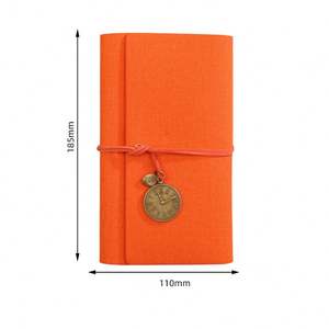 Carnet de voyage en cuir SY78 A6 rechargeable avec breloques horloge - Product Image 6