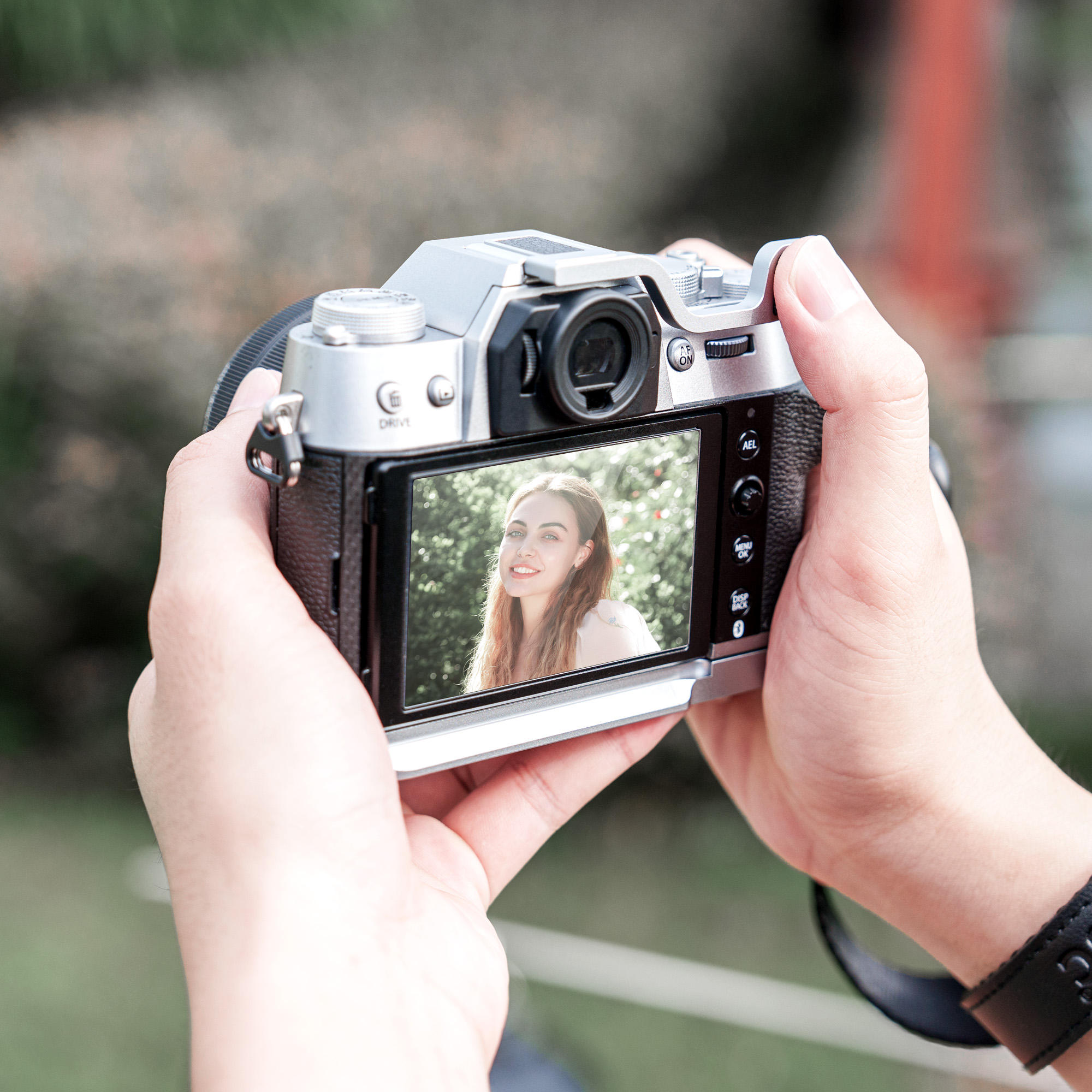 JJC Camera Thumbs up Grip for Fujifilm X-T50 - Durable & Stylish