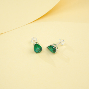 Pendientes de Esmeralda Creada en Laboratorio con Corte de Pera, Joyería de Plata de Ley 925 - Product Image 5