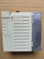 Inversor PLC trifásico SV008iG5A-4 de 380-480V y 1.9kVA