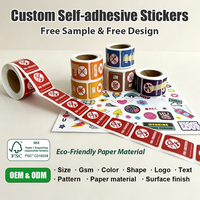 Autocollants en papier kraft enduit imprimés sur mesure, autocollants en vinyle autocollants imperméables, étiquettes d'emballage en rouleau