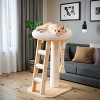 Arbre à chat moderne de luxe écologique en bois durable avec griffoirs en sisal pour l'intérieur, idéal pour l'escalade et le jeu