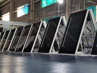 Totems numériques LCD étanches d'approvisionnement direct d'usine fixés au mur 43 55 65 75 pouces écran de publicité extérieure moniteur tactile