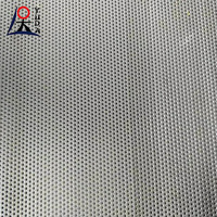 Clôture de fenêtre galvanisée de 2mm, prix en nid d'abeille, large maille métallique, conception de grille de fenêtre