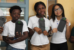 Étui de téléphone portable en néoprène anti-vol avec blocage du signal RFID, pochettes magnétiques de sécurité pour téléphone portable pour les écoles - Product Image 4