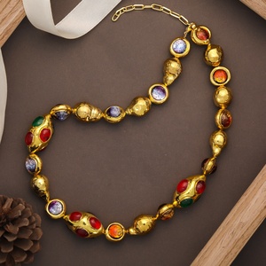 Collar de Perlas Vintage de Alta Calidad con Cristales de Estrás y Cadena de Cuerda, Chapado en Oro y Cobre, para Bodas y Compromisos - Product Image 1