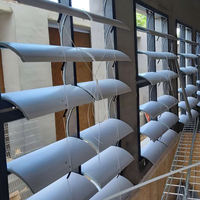 Fenêtre d'admission d'air pour volailles avec cadre galvanisé sur mesure OEM d'usine, volets en PVC anti-vieillissement, volet d'aération pour bâtiment d'élevage