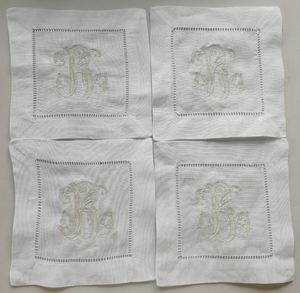 Serviettes <span class=keywords><strong>de</strong></span> cocktail <span class=keywords><strong>en</strong></span> coton <span class=keywords><strong>lin</strong></span> bon marché avec monogramme du client <span class=keywords><strong>en</strong></span> couleur blanche pour la vente <span class=keywords><strong>en</strong></span> gros - Product Image 2