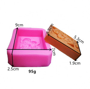 Khuôn làm xà phòng, nến, bánh chocolate hình chữ cái DIY bằng silicon: Mẹ ôm bé & chữ I LOVE MUM - Product Image 5