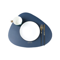 Nouveau Set de Table Moderne en Cuir PVC Écologique et Élégant, Tapis de Table Décoratif Isolant Thermique, Vente Chaude