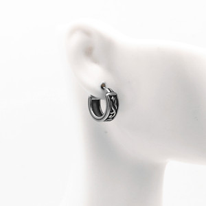 yunnique Huggie Earrings Titanium Steel 316 Stainless Steel For Men And Women Geometric Design Easy To <b>Fasten</b> Jewelry - Product Image 4