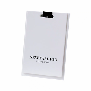 Étiquettes personnalisées imperméables pour vêtements, étiquettes volantes personnalisées, étiquettes antivol à boucle, en papier souple recyclé, avec logo découpé sur mesure - Product Image 5