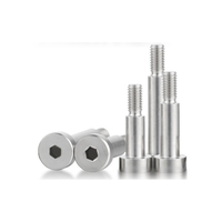 Acier inoxydable A193 A914 B8 N8M B8T A453 GR660 A286 ASTM AISI ANSI Vis à épaulement à tête hexagonale avec rondelle ISO7379