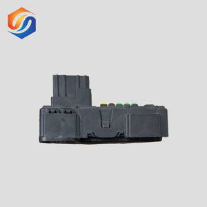 1 <span class=keywords><strong>2</strong></span> 3 4 Serisi F20/F30/F36 Arka Gövde Kontrol Modülü <span class=keywords><strong>REM</strong></span> ve Bagaj Kontrol Ünitesi Değişimi için kullanılır - Product Image 3