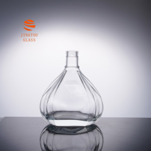 Bouteille <span class=keywords><strong>de</strong></span> vin en verre transparente en forme <span class=keywords><strong>de</strong></span> goutte d'eau personnalisable <span class=keywords><strong>de</strong></span> 650 ml, adaptée au brandy, au whisky, au <span class=keywords><strong>rhum</strong></span> - Product Image 2