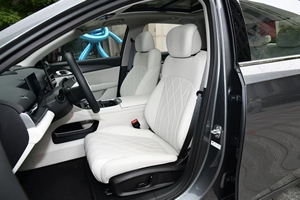 Geely Galaxy <span class=keywords><strong>A7</strong></span> 150km Explore Edition PHEV Usata 2025, Basso Chilometraggio, Seconda Mano, Guida a Sinistra, <span class=keywords><strong>Berlina</strong></span> Familiare a Nuova Energia - Product Image 2