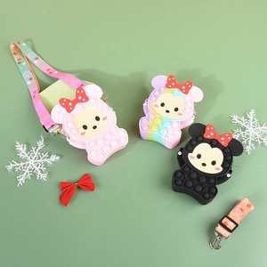 Bán Buôn Túi Đeo Vai Đồ Chơi Fidget Ví Đựng Tiền Xu Fidget Mini Bong Bóng Cho Trẻ Em Túi Đưa Thư Fidget Chuột <span class=keywords><strong>Mickey</strong></span> Hoạt Hình - Product Image 6