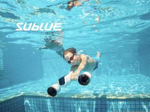 สกูตเตอร์น้ำแบบเป่าลมสำหรับฝึกว่ายน้ำระดับเริ่มต้น - Product Image 3
