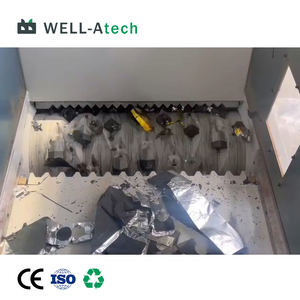 Broyeur à arbre unique Broyeur Machine à broyer les bouteilles en <span class=keywords><strong>verre</strong></span> de ferraille Prix de la machine à broyer le plastique de coupe de recyclage - Product Image 5