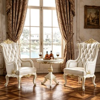 Ensemble de fauteuils d'appoint de luxe de style baroque européen pour intérieur, en bois sculpté et revêtement en cuir, fauteuil de salon et de détente pour villa