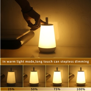 Lampe de table LED portable USB rechargeable à intensité variable avec contrôle tactile et télécommande, couleurs changeantes, pour bureau, chevet, cadeau de Noël - Product Image 5