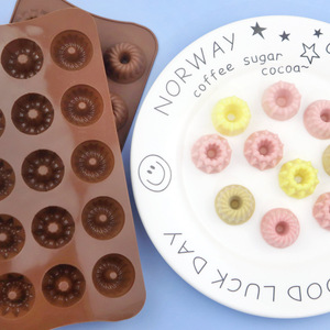 Molde de silicona para hornear con diseños mixtos de azafrán, flores rosas y Mini <span class=keywords><strong>rosquillas</strong></span> para pasta de azúcar, cuentas de flores de caramelo de Chocolate - Product Image 4